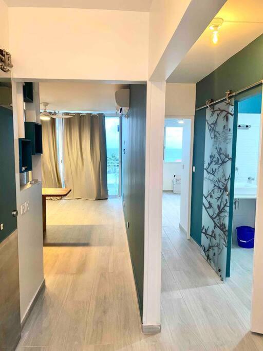 Super Appartement Refait A Neuf. Vue A Couper Le Souffle Le Gosier  Exteriér fotografie